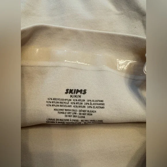 SKIMS CORE CONTROL
HIGH-WAISTED BRIEF - Picture 10 of 12